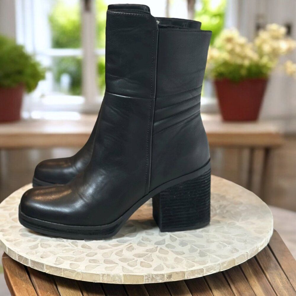 Kork-Ease Korks Moergan Black Block Heel Ankle Boots  Womens 10 - Picture 13 of 13